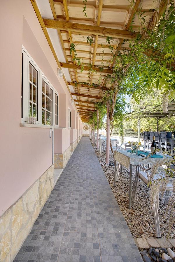 Quinta Aida Cottage And B&B Suites Lagoa  Exterior photo